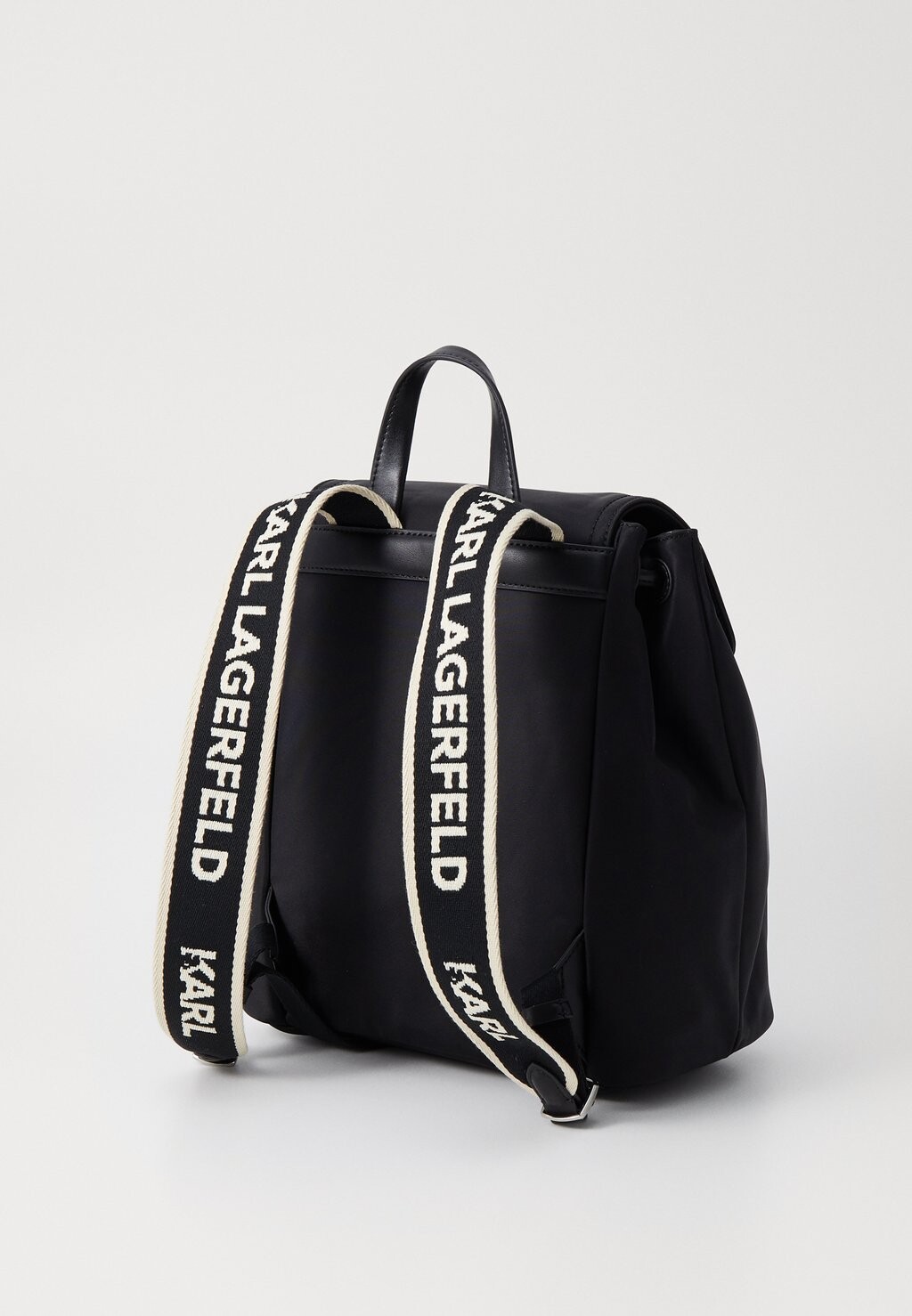 

Рюкзак METAL LOGO KARL LAGERFELD, черный