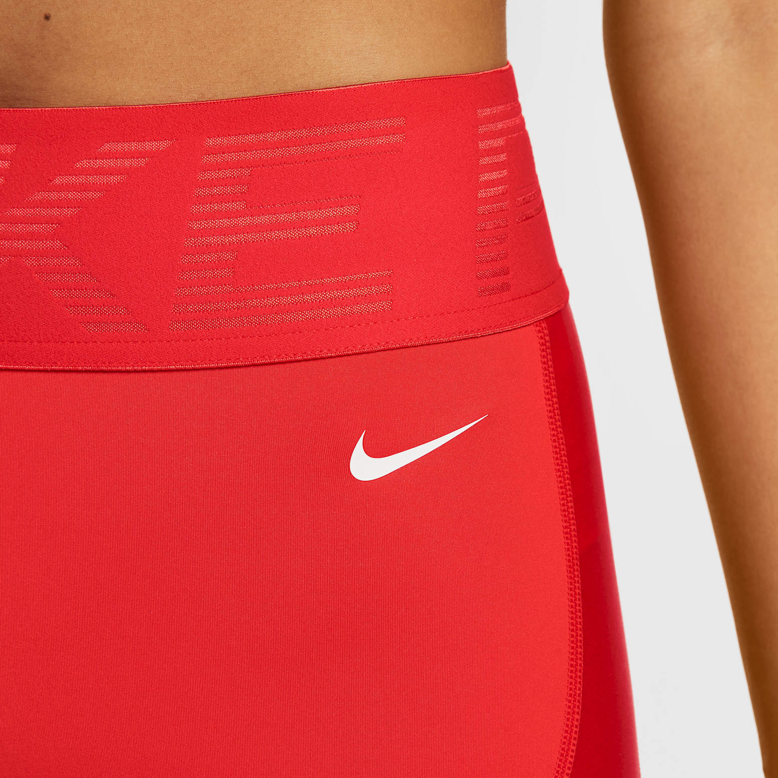 Шорты (WMNS) Nike Pro Sculpt Dri-Fit High Waisted Biker Shorts 'Light Crimson' — фото 4