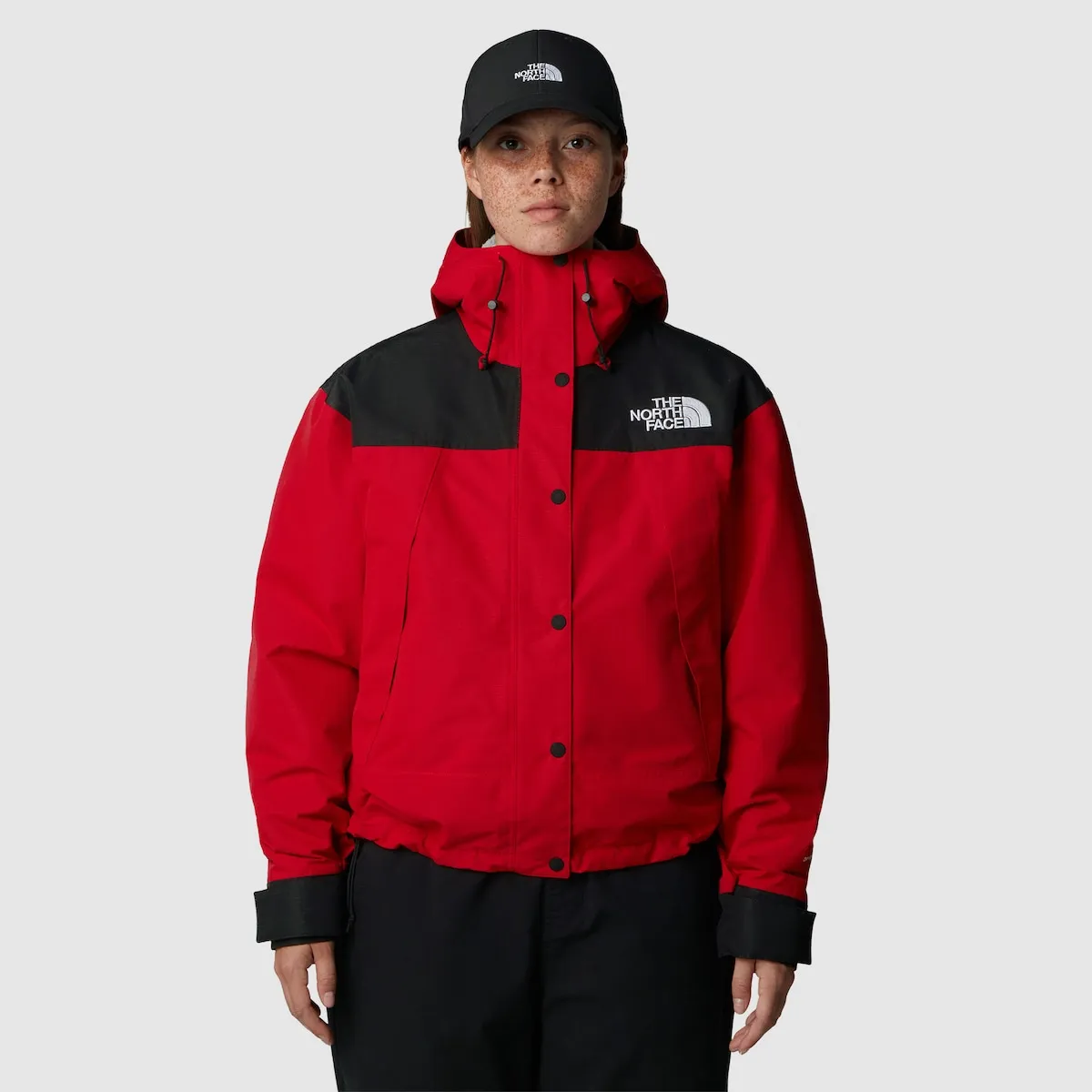 

Женская куртка Mountain DryVent Mono от The North Face, красный/черный