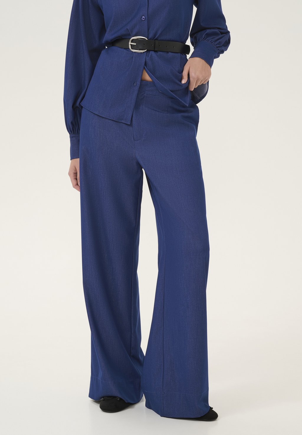 

Брюки RAVI WIDE My Essential Wardrobe, цвет Medium Blue Un Wash