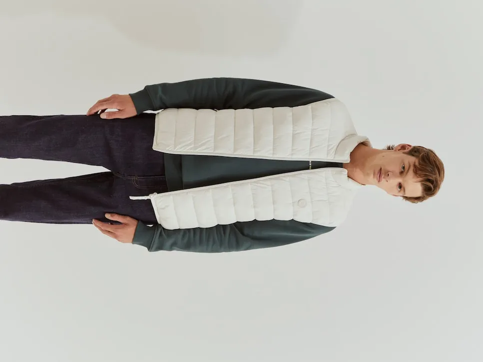 

Мужской стеганый жилет с высоким воротником Lion of Porches, светло-бежевый