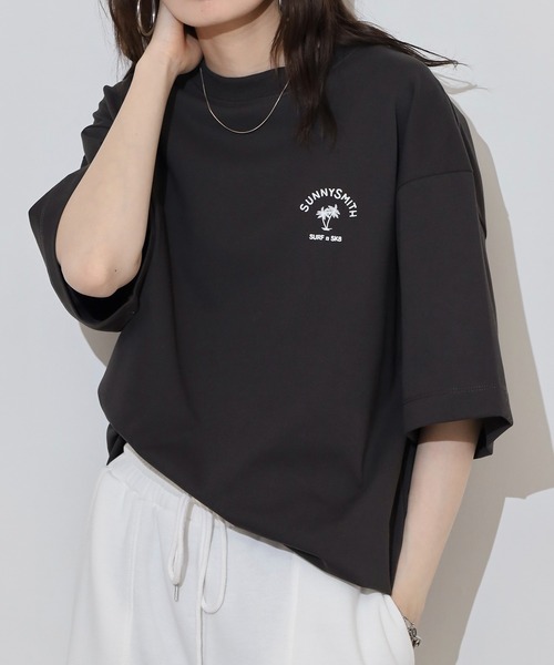 

Sunny Smith Футболка с вышитым логотипом, Sunnysmith