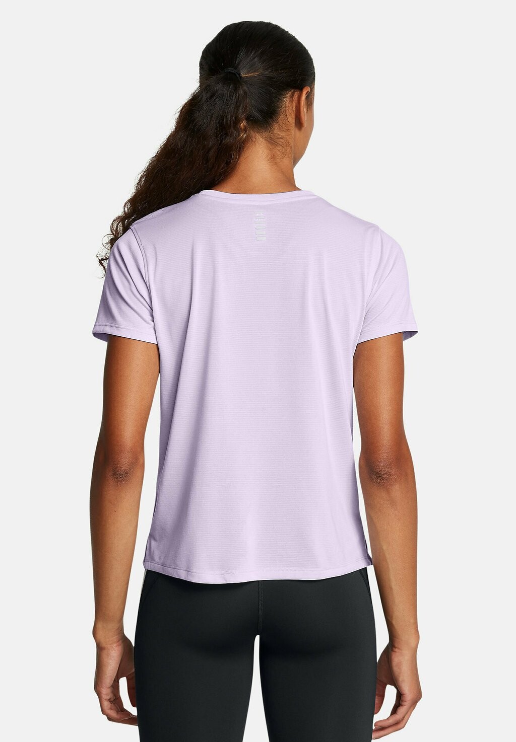 

Спортивная футболка LAUNCH SHORTSLEEVE Under Armour, фиолетовый