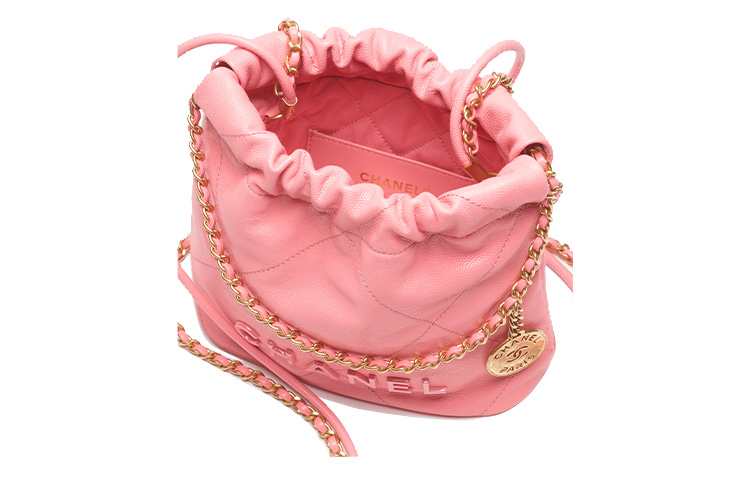 CHANEL Сумка 22 блестящая зернистая тисненая телячья кожа и металлическая сумка-ведро, сумка через плечо, мини-кроссбоди для женщин кораллово-розовый — фото 3