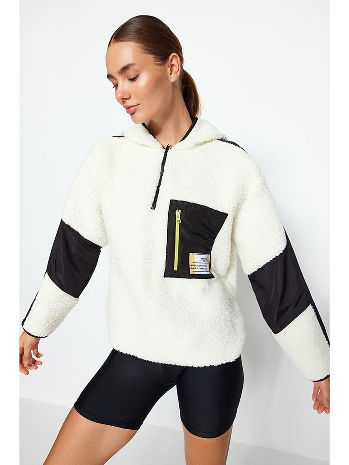 

Флисовый свитер trendyol, цвет creme/schwarz