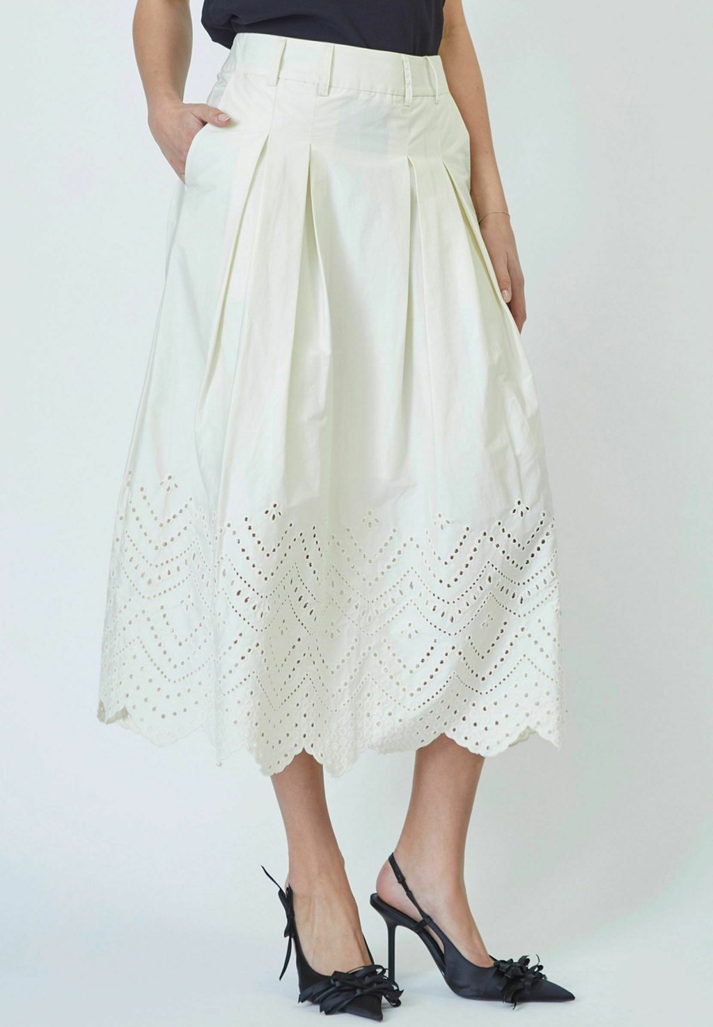 

Юбка А-силуэта POPPYCC ANGLAISE SKIRT - Pleated skirt Co'couture, кремовый