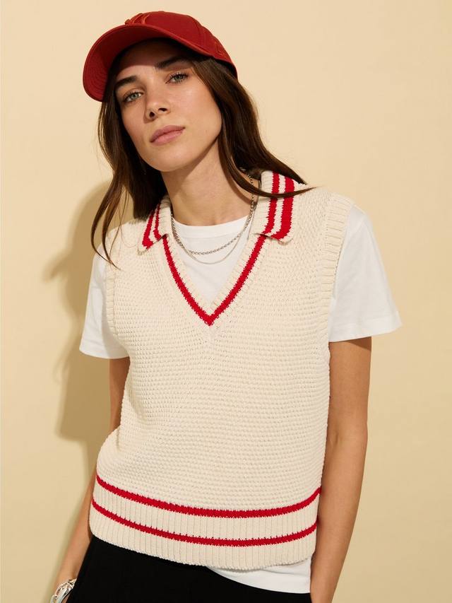 

Элегантный безрукавный джемпер Agnes вязаный Baukjen