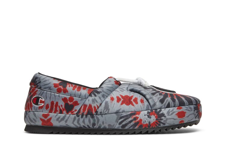 

Шлепанцы Champion University Slippers Tie Dye - Black Scarlet, черный