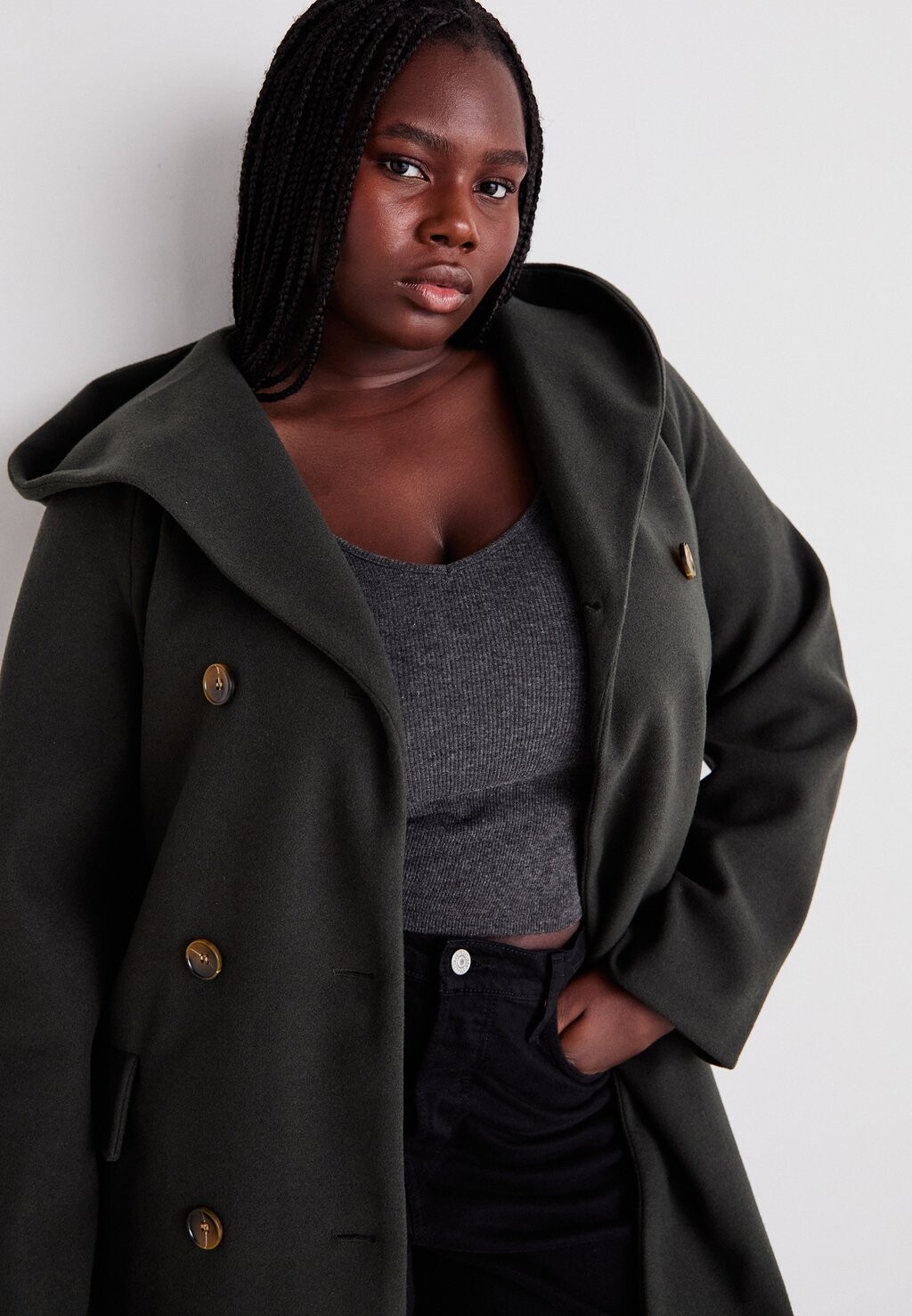 

Классическое пальто VMCFORTUNECILLE LONG COAT Vero Moda Curve, темно-зеленый