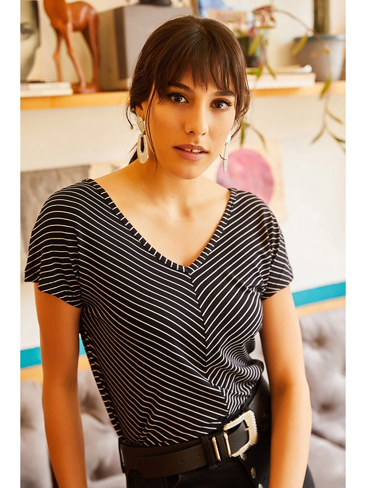 

Футболка Olalook, черный