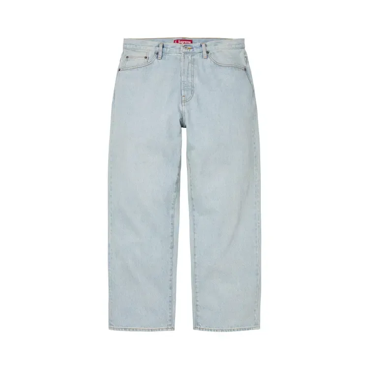 Джинсы Supreme Baggy Jean цвета «светло-синий с эффектом потертости»
