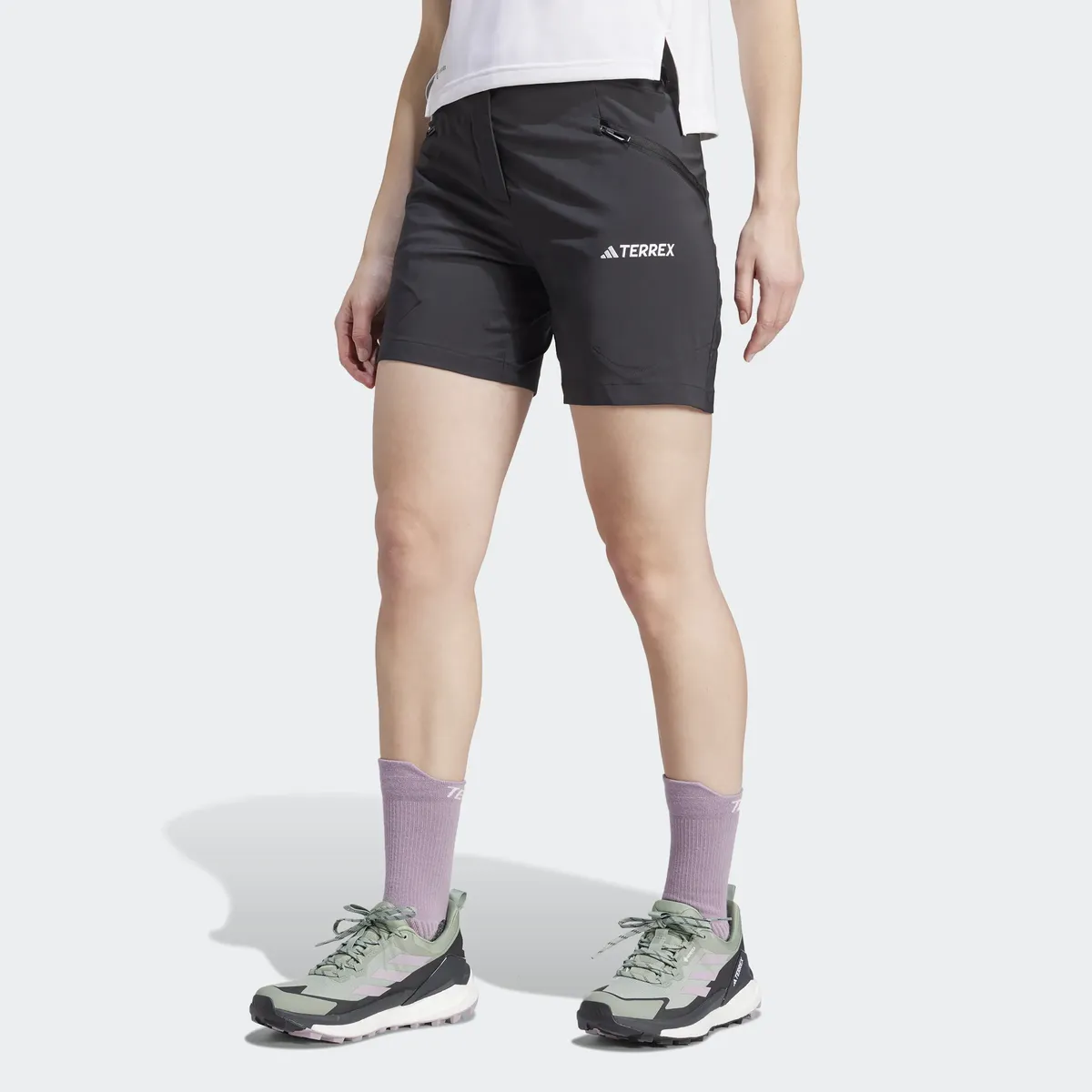 

Трекинговые шорты adidas TERREX "W XPR MD Short" (1 шт.), черный