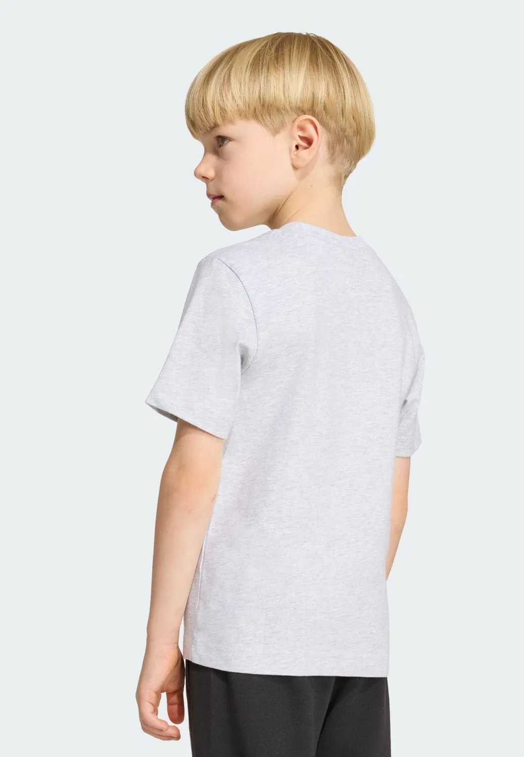 Спортивная футболка Adidas Sportswear Performance Shirt Minecraft светло-серого, пятнисто-серого цвета — фото 3