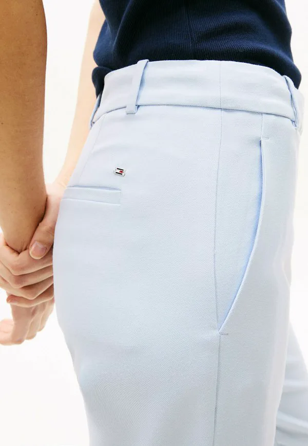 Основные чиносы Tommy Hilfiger, Breezy Blue — фото 4