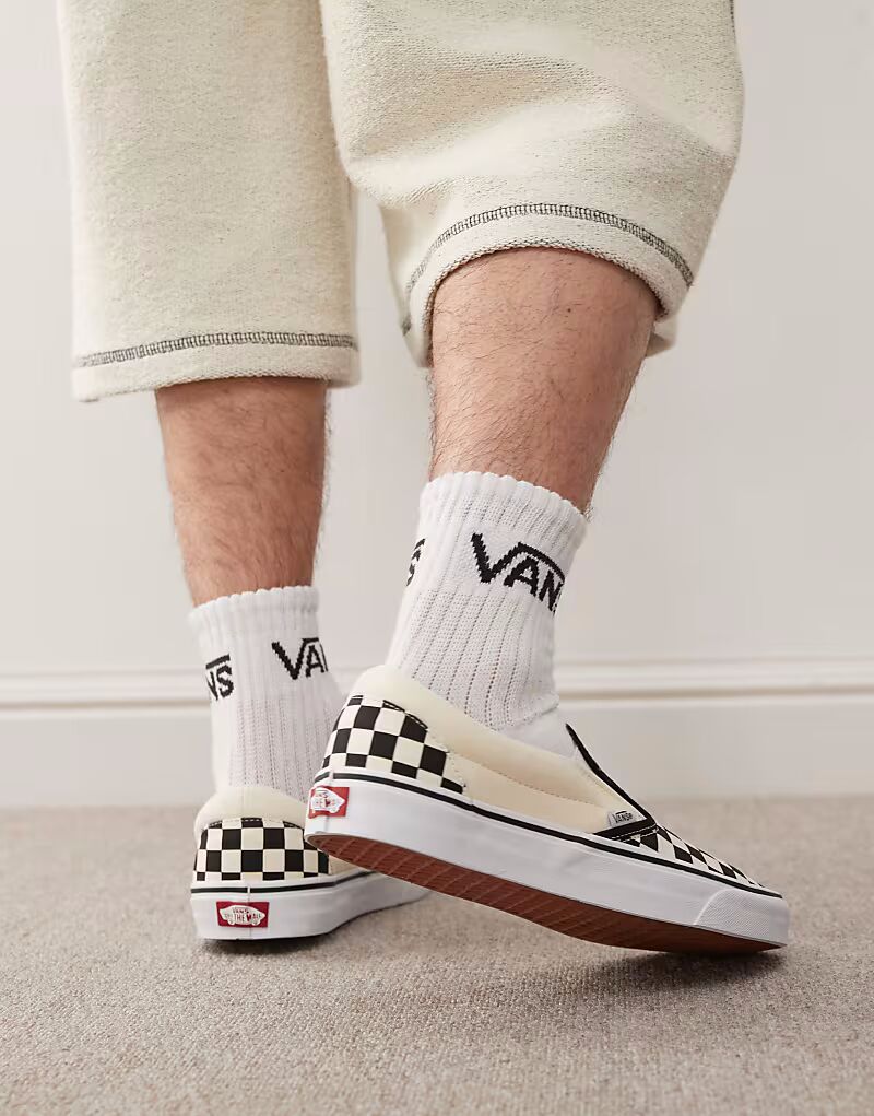 Кроссовки Slip-On с шахматной доской в черно-белом цвете Vans — фото 4