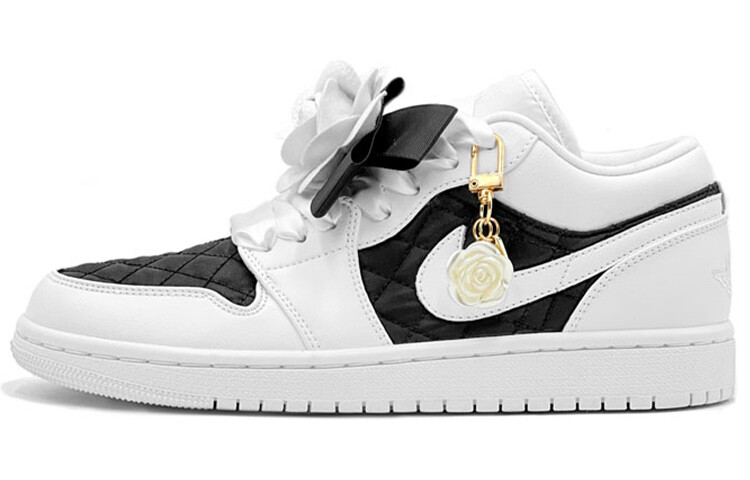 

Кроссовки Air JORDAN 1 Vintage Basketball Shoes Women's Low-Top White Black