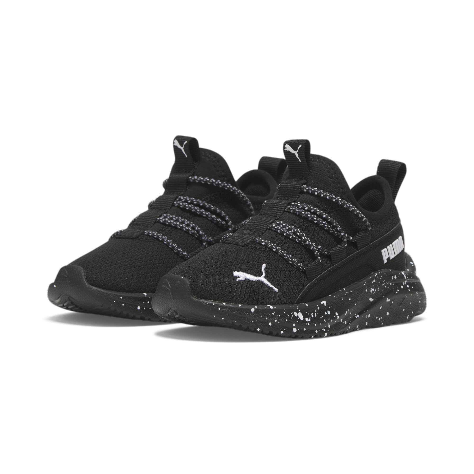 

Кроссовки PUMA One4All Slip-On Galaxy, цвет Puma Black/Puma White