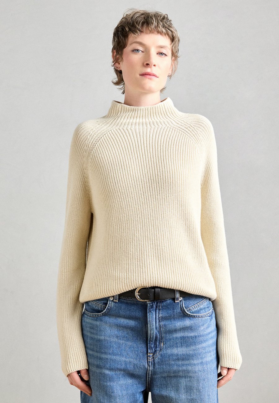 

Джемпер Marc O'Polo LONGSLEEVE STAND UP COLLAR, Chalky Sand/Beige
