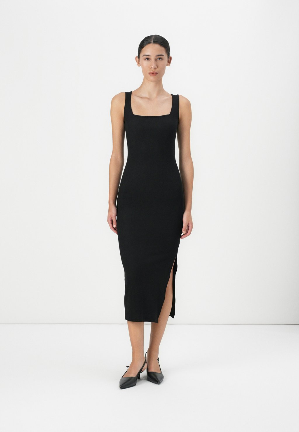 

Платье из джерси FITTED SQAURE NECK MIDI DRESS Even&Odd, черный