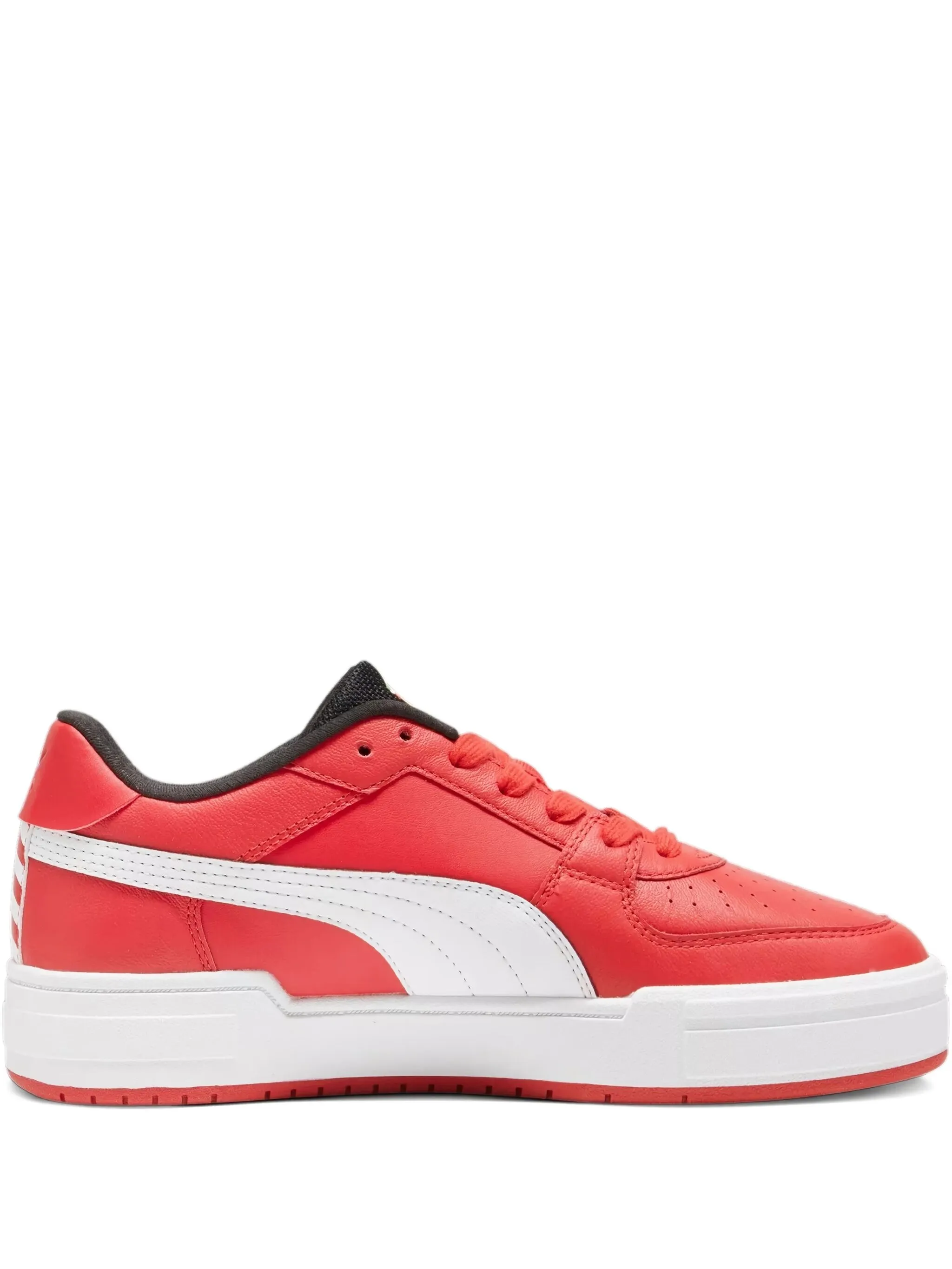 

Кроссовки CA Pro Red/White из коллаборации с Ferrari Puma, красный