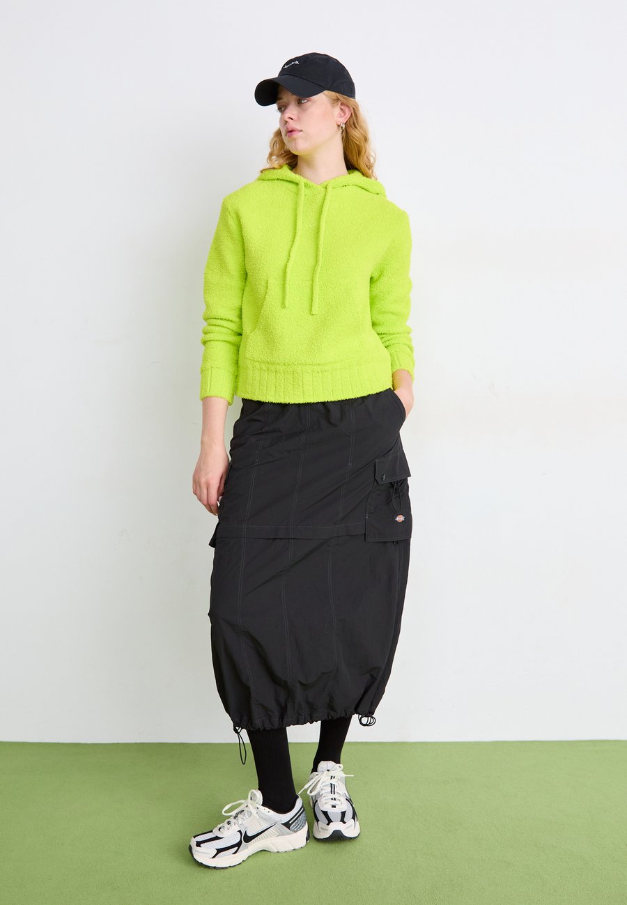 Худи Nike Sportswear Hoodie, Cyber/Neon Green — фото 2