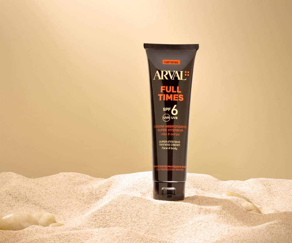 Солнцезащитный крем для загара Half times super intensive cream для получения темного загара Arval, 150 мл — фото 2