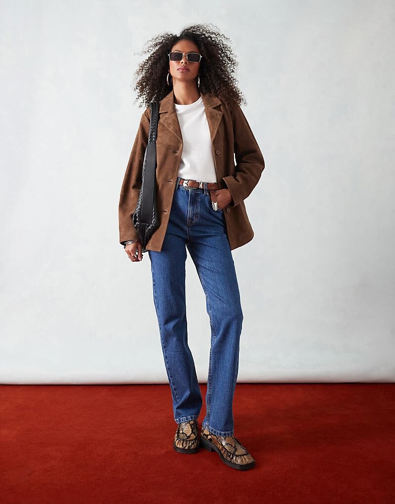 

ASOS DESIGN – синие узкие джинсы прямого кроя с высокой талией
