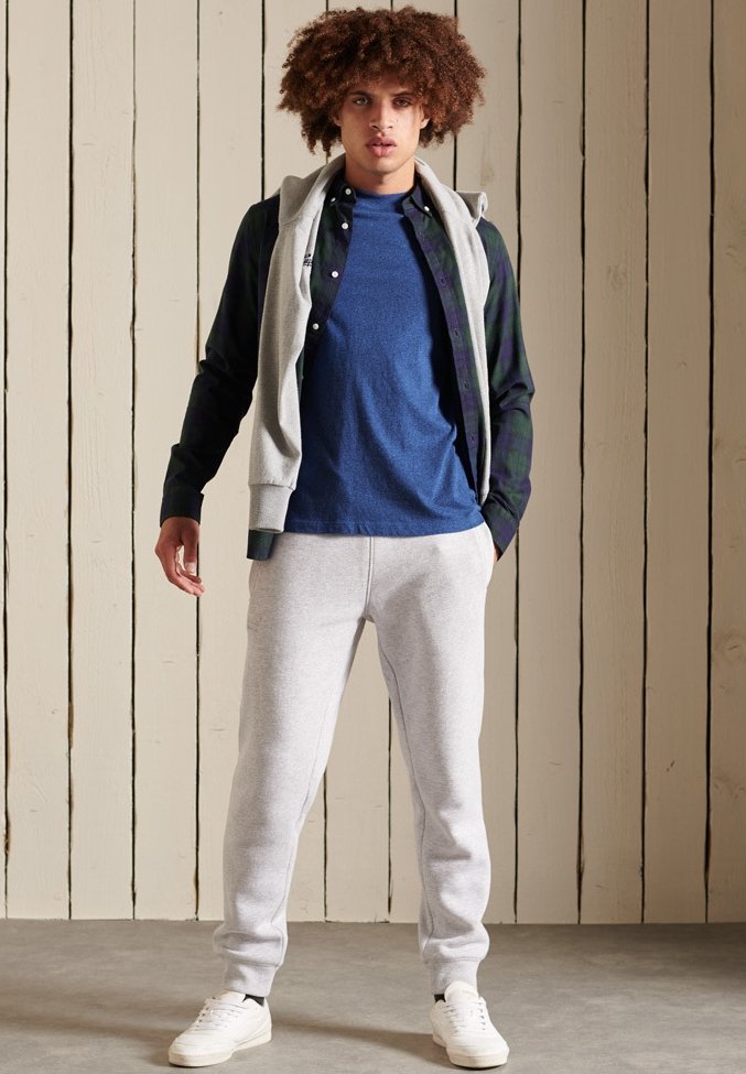 Футболка базовая VINTAGE LOGO EMB Superdry, цвет bright blue marl