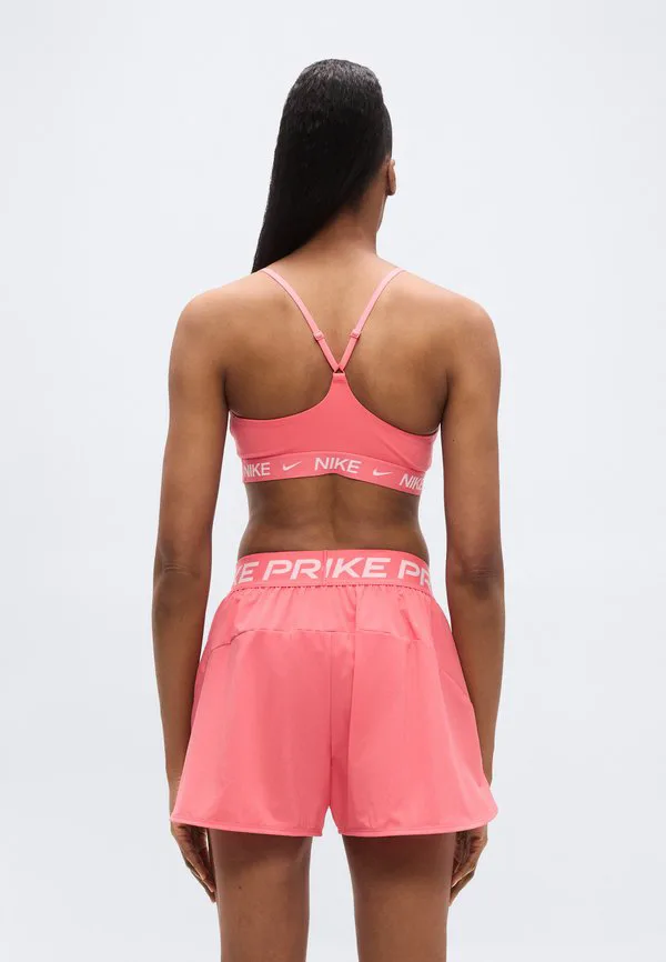 Спортивный бюстгальтер indy с легкой поддержкой Nike Performance, Sea Coral/White — фото 3