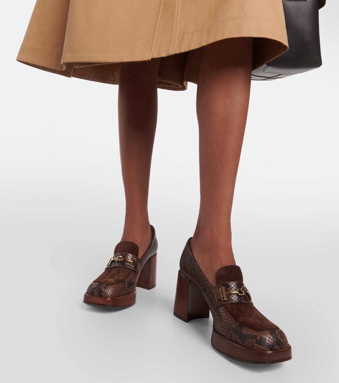 Кожаные лоферы со змеиным эффектом Tod'S, коричневый — фото 4