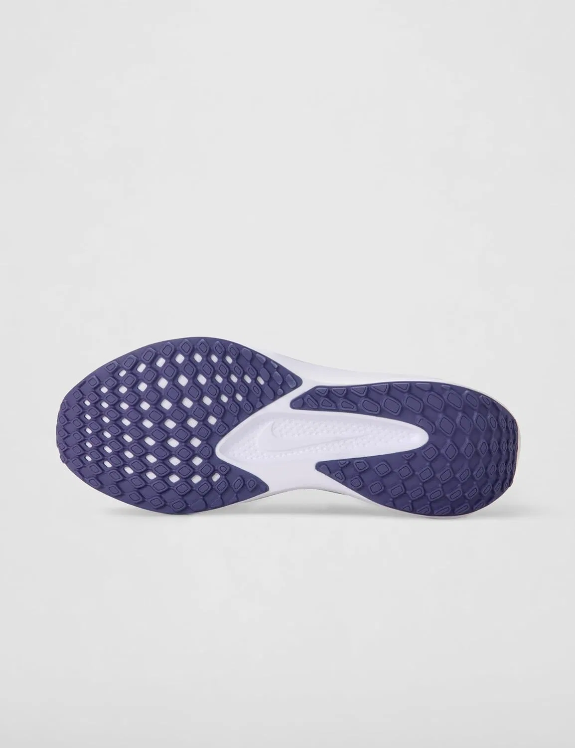 Мужские беговые кроссовки Nike Quest 6, Sanded Purple White Cannon 500 — фото 4