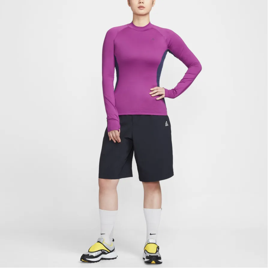 Nike Футболка ACG женская фиолетовая с круглым вырезом — фото 3