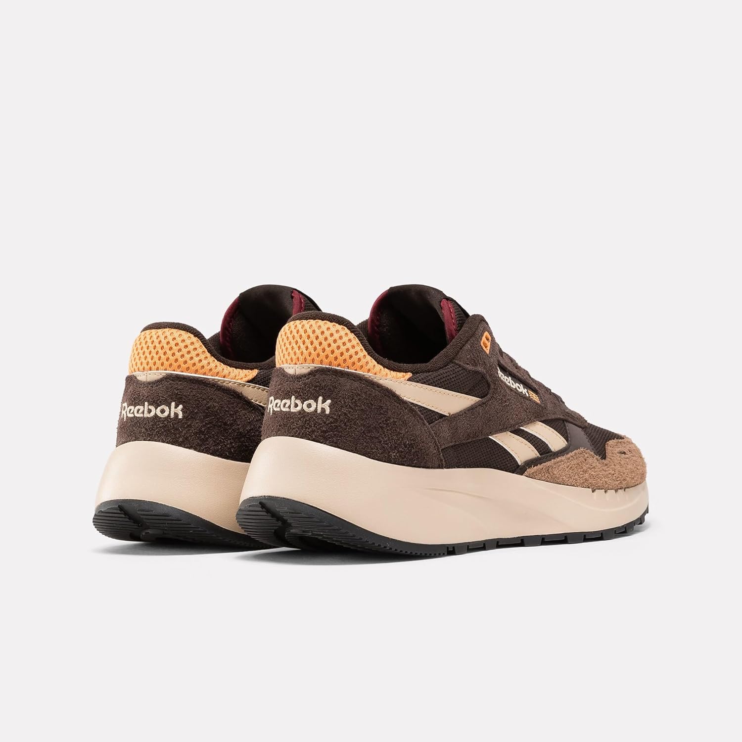 Мужские кроссовки Reebok Classic Leather 2400, Dark Matter Oat Washed Peach — фото 3