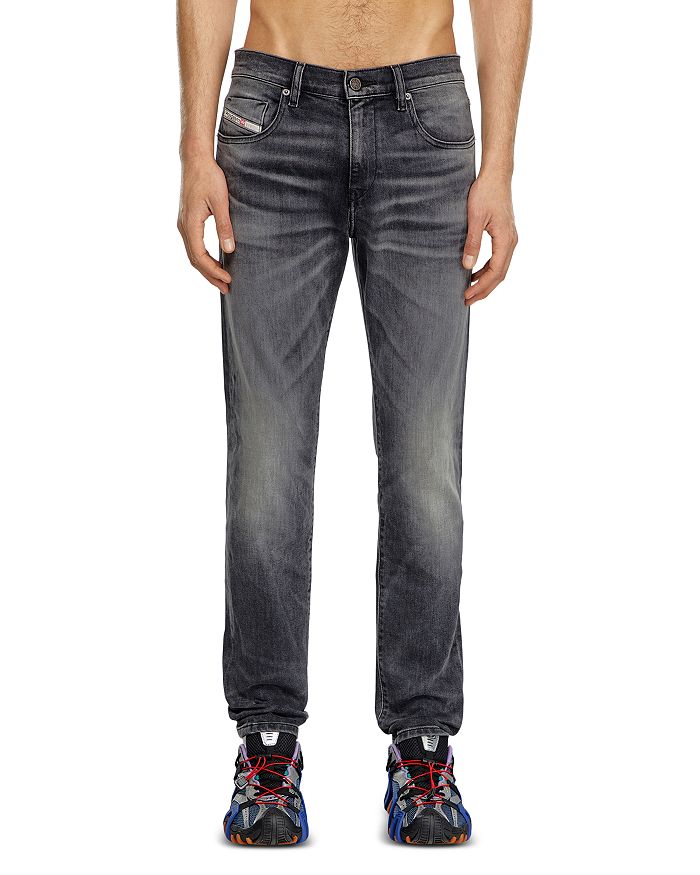 

Джинсы D-Strukt Slim Fit 2019 из черного денима Diesel, черный
