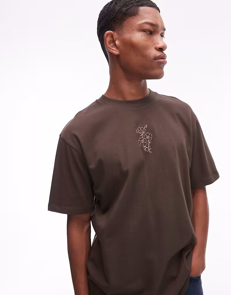 

Футболка Topman свободного кроя с цветочной вышивкой коричневого цвета