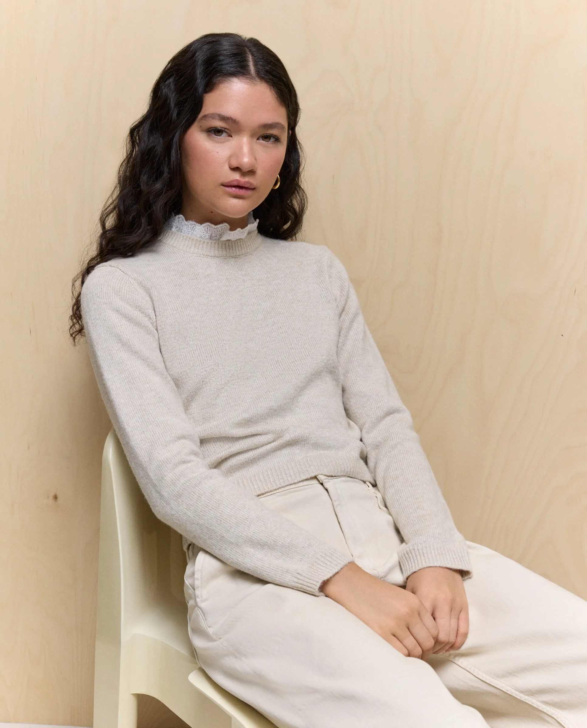 

Женский однотонный джемпер с круглым вырезом Easy Wear, бежевый