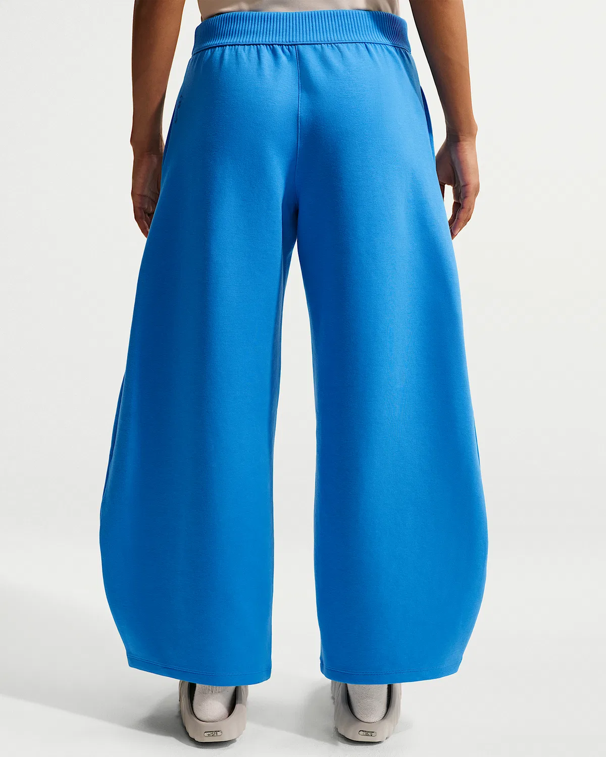 Женские широкие брюки с высокой посадкой Nike 24.7 ImpossiblySoft, Light Photo Blue/Black/Blue Spark — фото 3