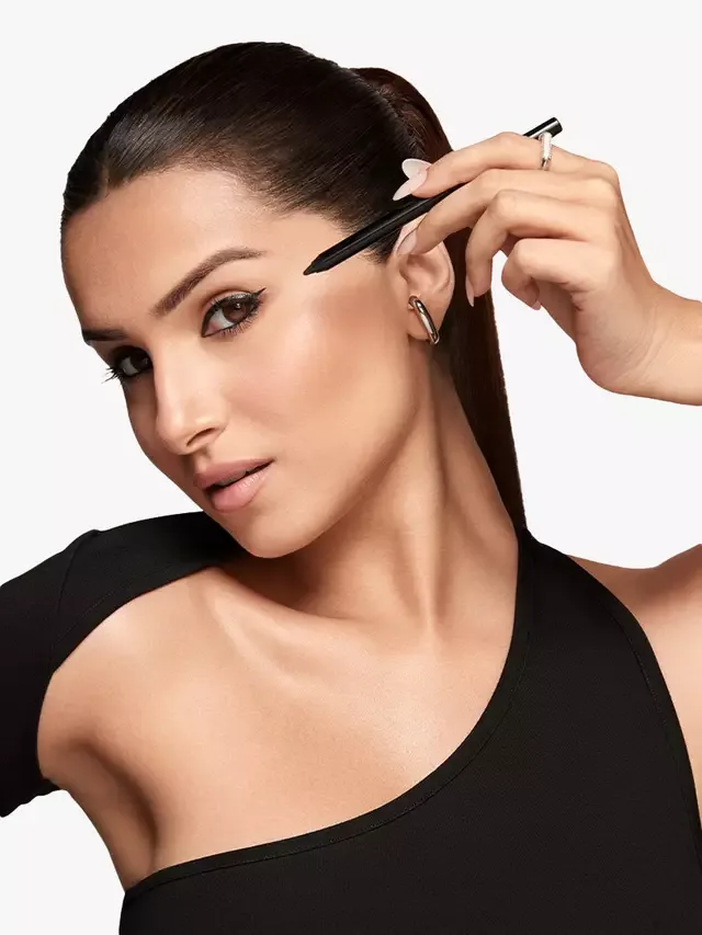 Водостойкая подводка для глаз Кайал (черная), держится 24 часа Bobbi Brown — фото 4