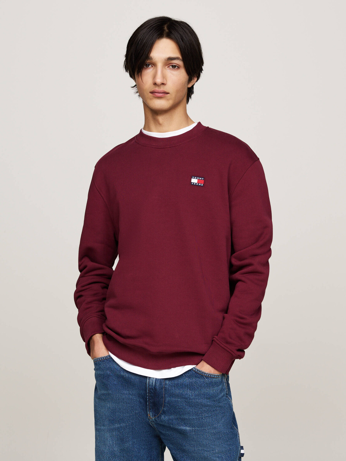 

Толстовка Tommy Jeans Regular Fit, бордо
