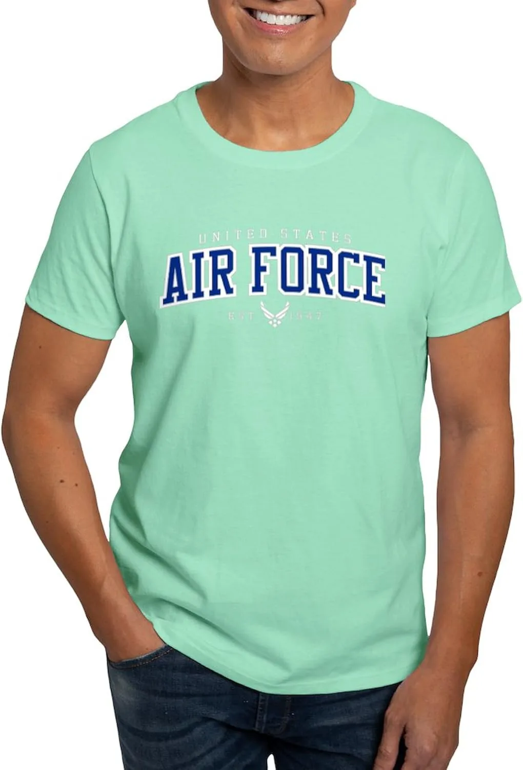 

Футболка мужская United States Air Force Athletic Dark, 100% Cotton, Classic Graphic White CafePress