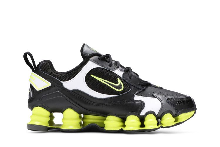 Кроссовки Nike Wmns Shox TL Nova 'Black Lemon Venom', черный — фото 2