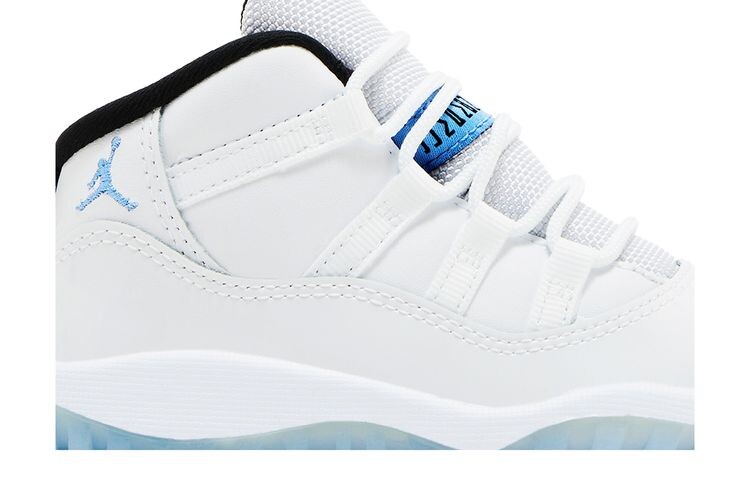 Кроссовки Air Jordan 11 Retro TD Legend Blue / Columbia2024, белый — фото 2