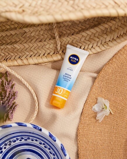 Матирующий крем для лица с высокой защитой SPF 30, 50 мл NIVEA SUN — фото 3