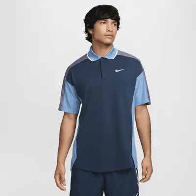 

Футболка Nike Golf Club, цвет Armory Navy/Light Carbon/Aegean Storm/White