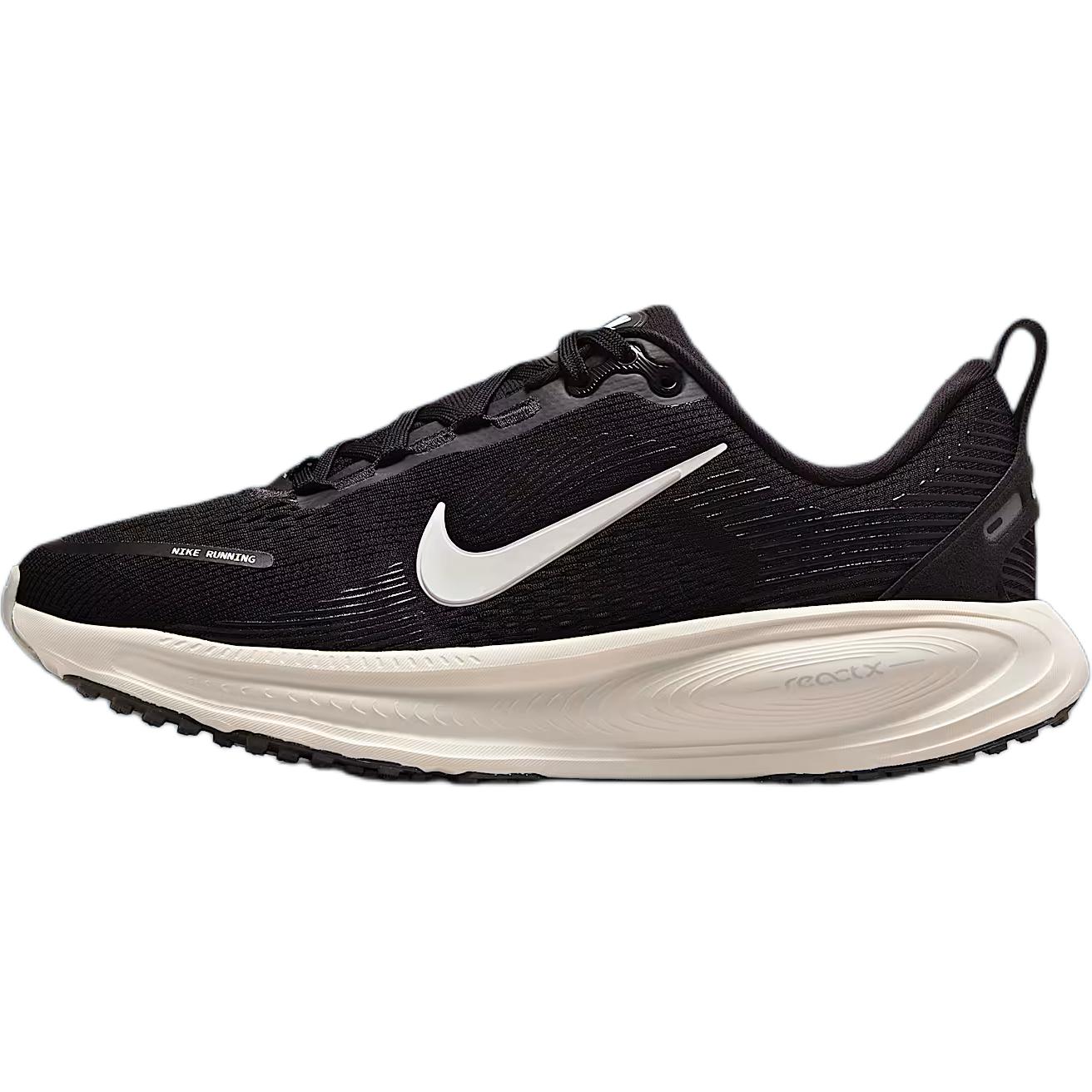 

Детские кроссовки Vomero 18 с антискользящей подошвой и износостойким верхом Nike, черный/белый