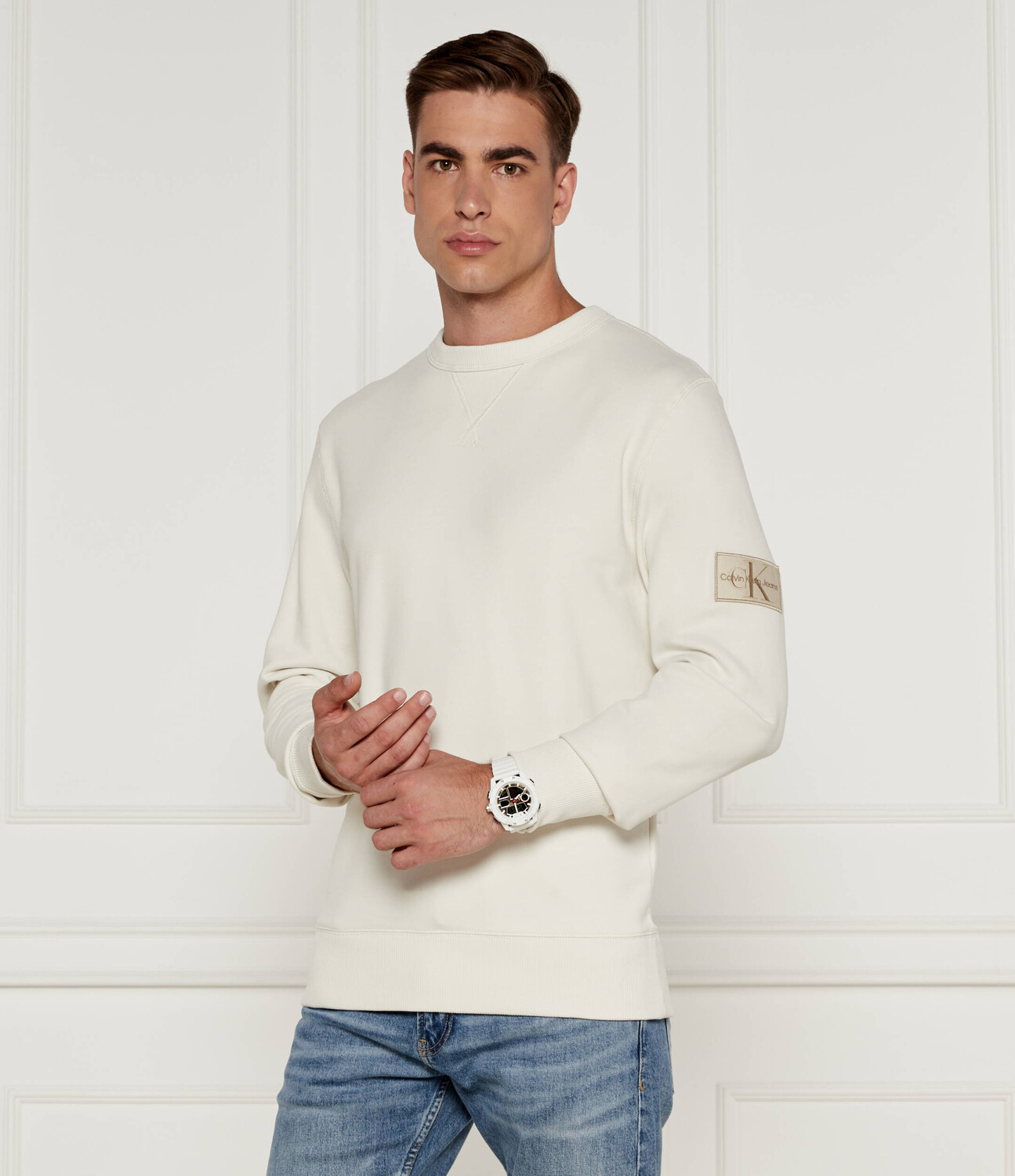

Толстовка CALVIN KLEIN JEANS BADGE Regular Fit, кремовый