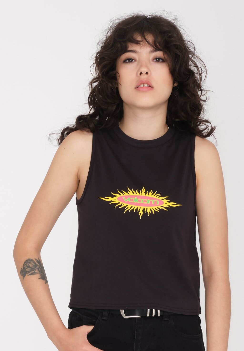

Топ NUSUN TANK Volcom, цвет black