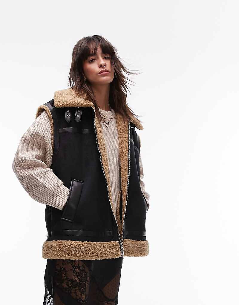 

Черный плюшевый жилет из искусственной замши Topshop