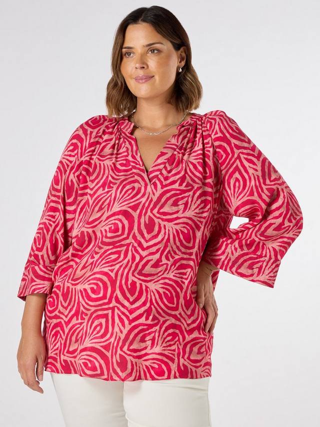 

Топ с принтом Curve Live Unlimited