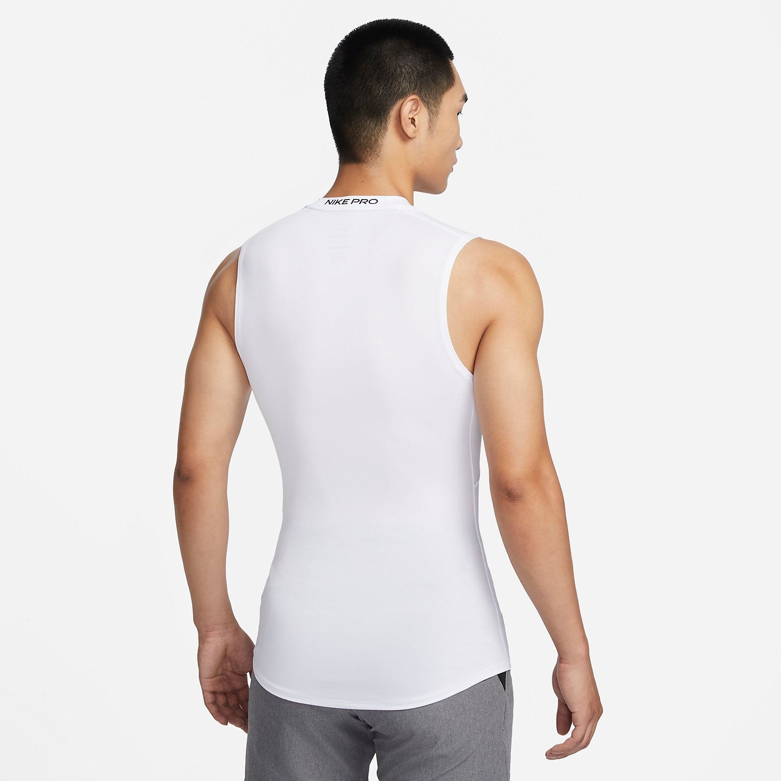 Спортивный топ Nike Pro Dri-FIT Fitness Top 'White' FB7915-100, белый — фото 2